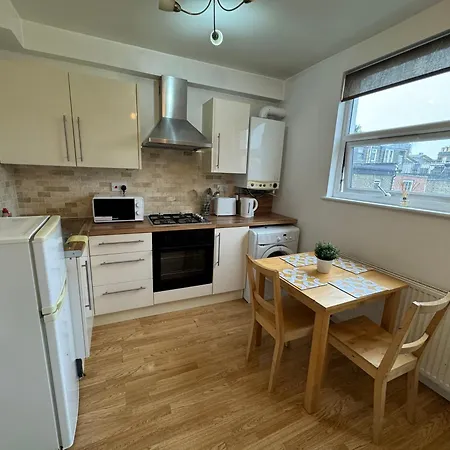 Beautiful 1 Bedroom Flat In Fulham London Exterior photo