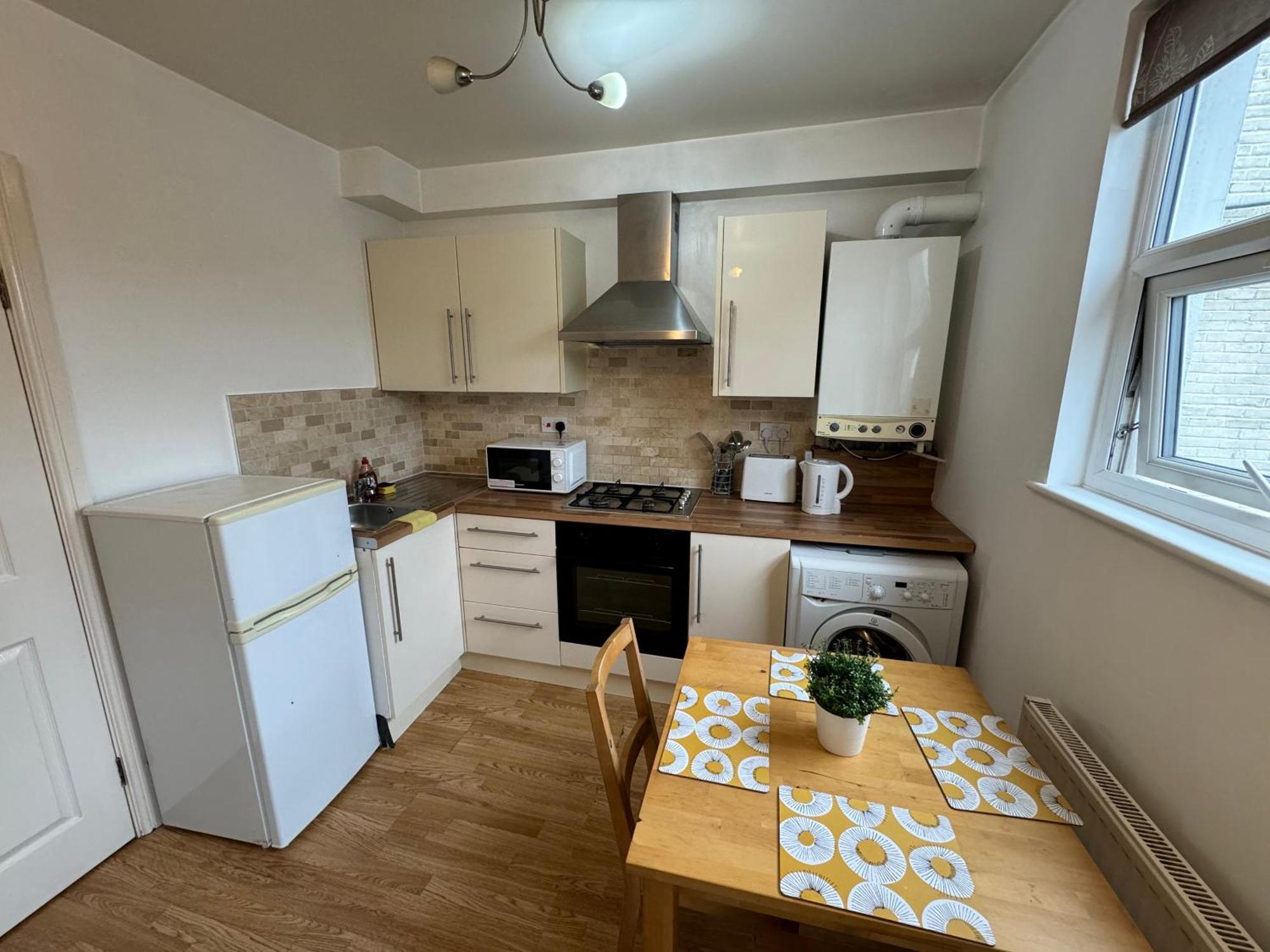 Апартаменты Beautiful 1 Bedroom Flat In Fulham Лондон